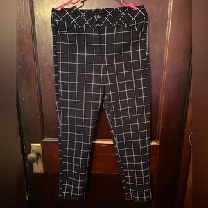 ZAC and Rachel checkered blue and white pants size 8 stretch